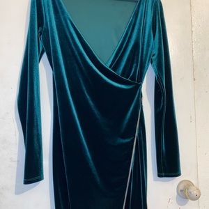 Fashion Nova green velvet dress (size 1x)